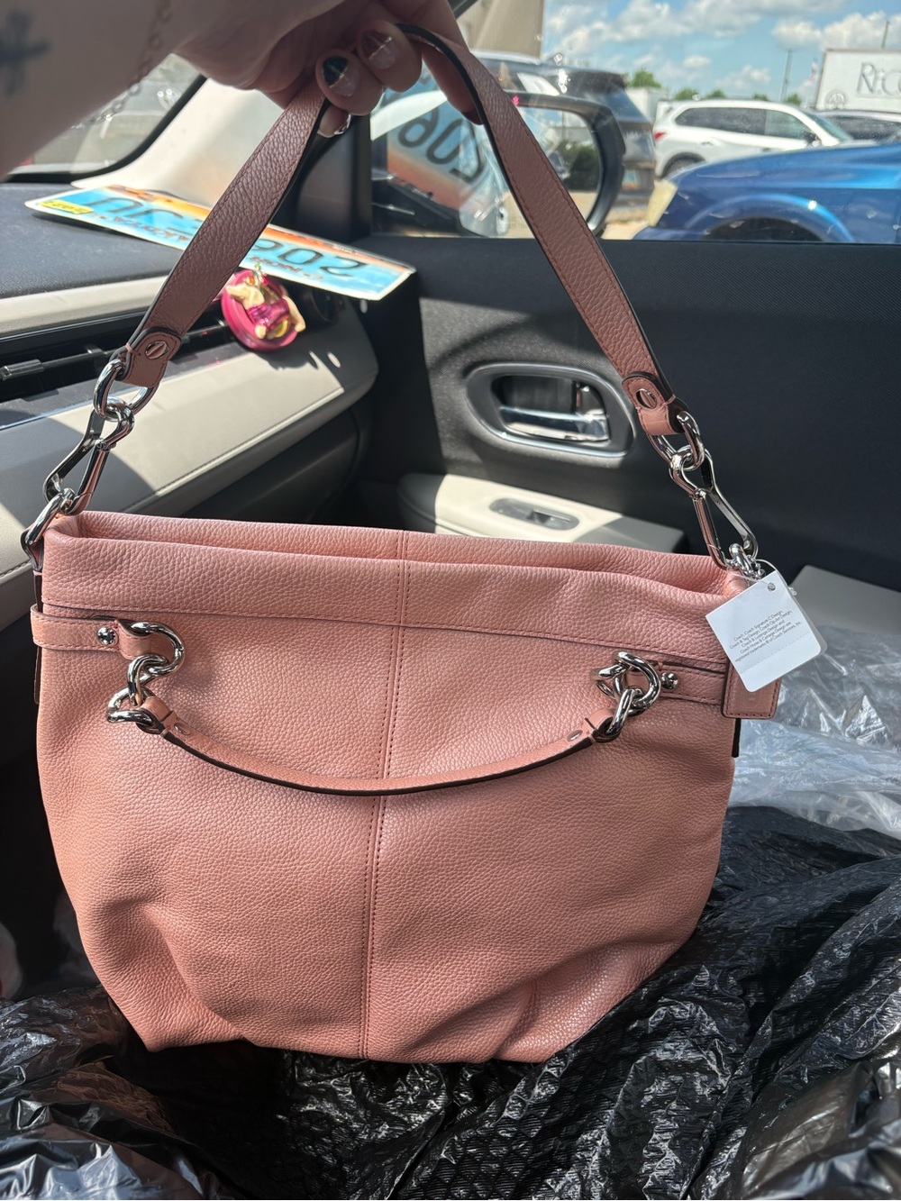 Coach Brooke shoulder bag Pebbled Leather in coral/pink